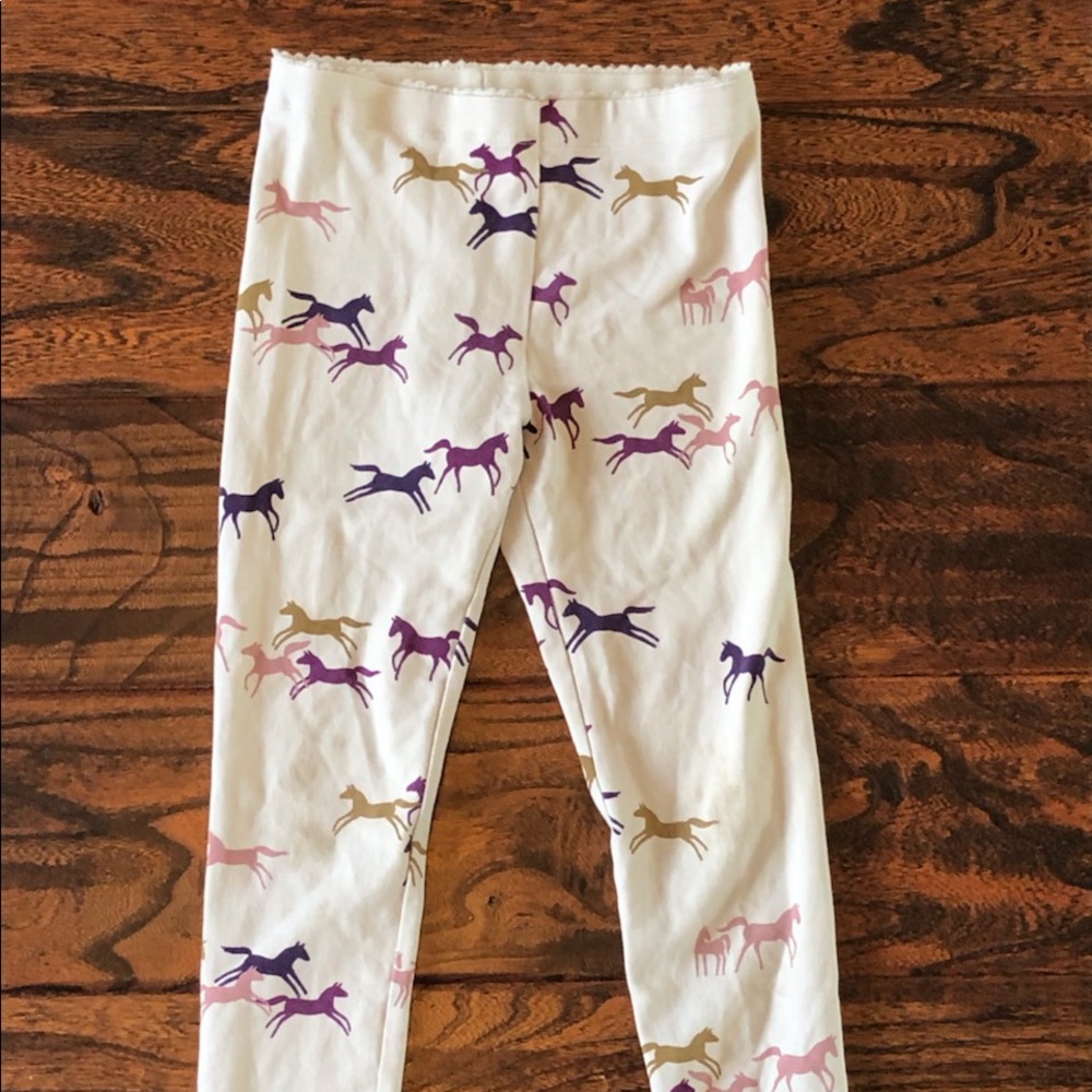 Horse pattern leggings